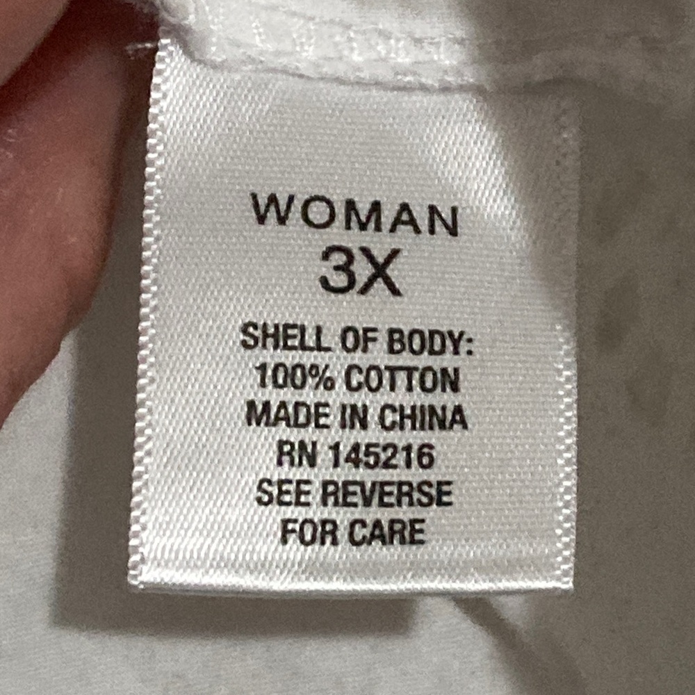 Westport 3X Women’s Romantic White Eyelet Cotton Peasant Top with Tassle Tie - Picture 7 of 8